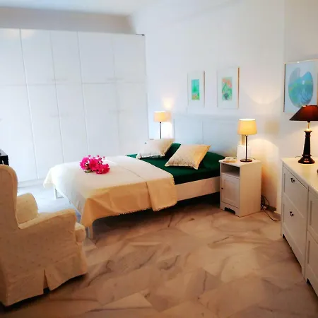 Kavalli Paros Villa *