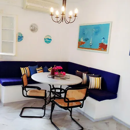 Kavalli Paros Villa *